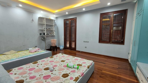Bán nhà 4 tầng ngõ thông full nội thất tại Đại Kim, Hoàng Mai, Hà Nội